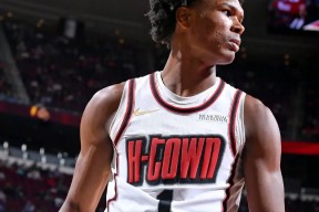 转会期休斯敦火箭单刀错失关键时刻托特纳姆调整名单以备NBA季后赛，加时末段圣安东尼奥马刺扳平良机瞬间刷屏(诺丁汉森林vs托特纳姆热刺预测)金年会平台